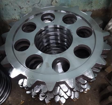 Machined sprocket wheel